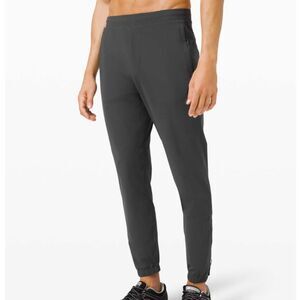 Men Lululemon Surge Jogger 29" Streamlined Fit in Graphite Grey Size Small